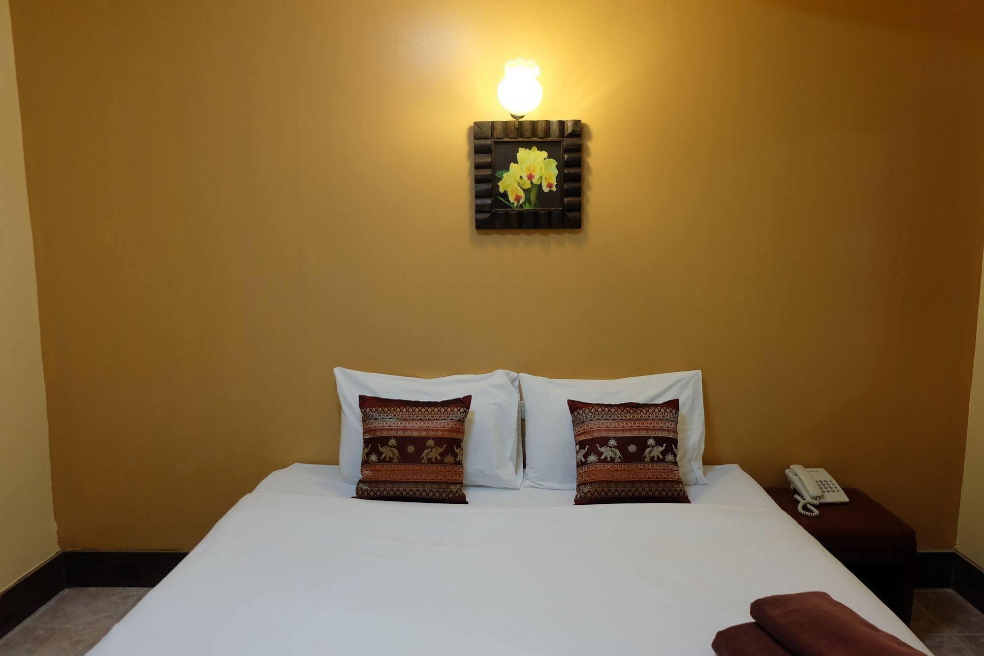 Thai Cozy House Bangkok Ngoại thất bức ảnh
